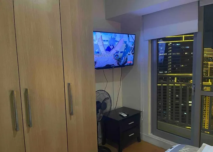 Cool 1br Acqua Livingstone Netflix Pool And Gym